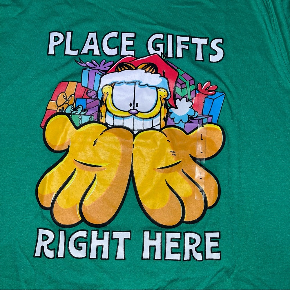 Ripple Junction Garfield Holiday Graphic Green Short Sleeve Tee Size Large New